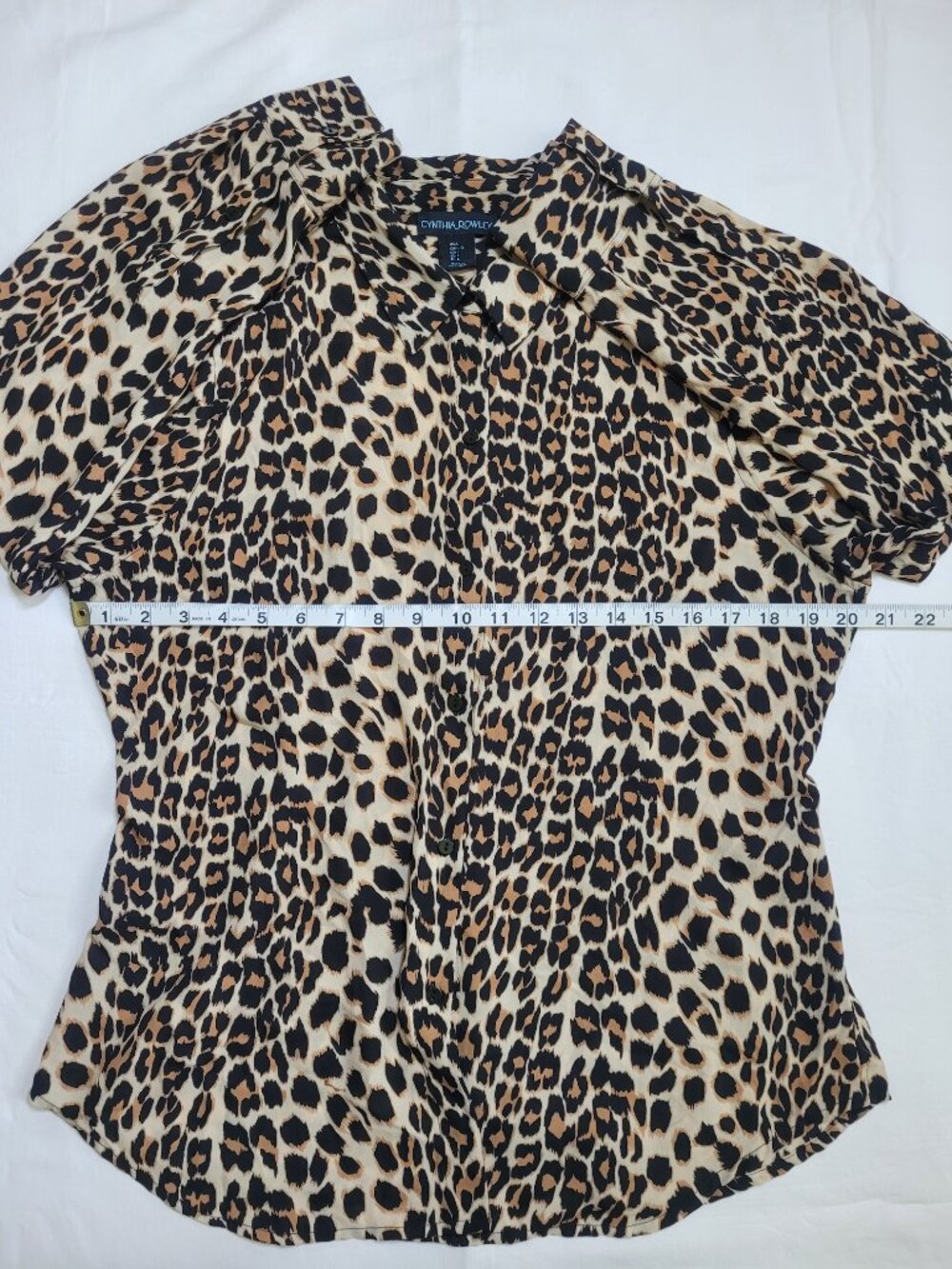 Cynthia Rowley Leopard Print Button Up Blouse Top Animal Print Large Mob Wife - Picture 7 of 11